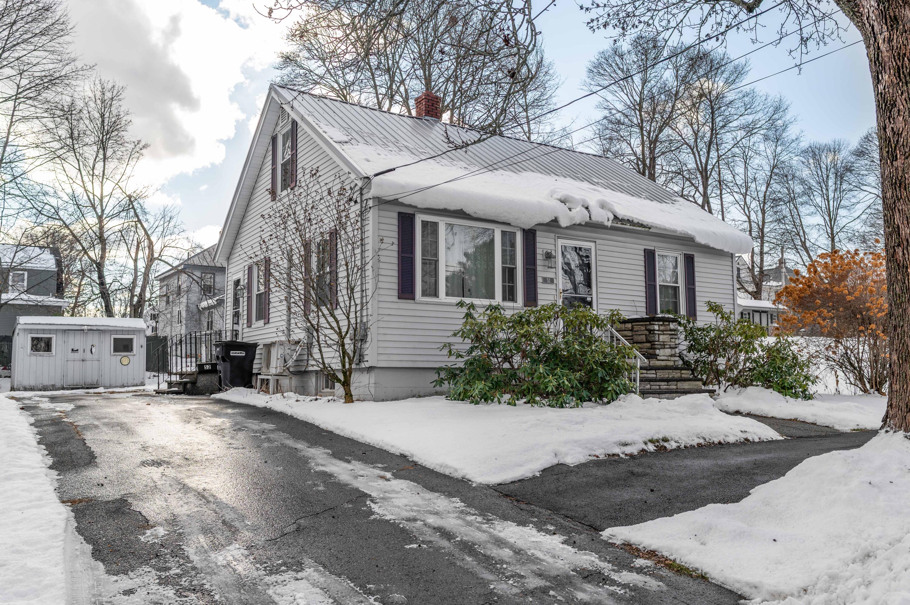 52 Earle Avenue Bangor ME 04401