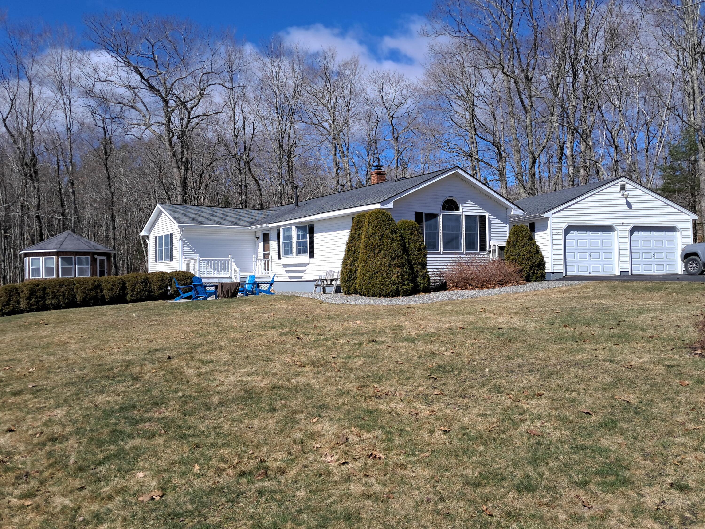 22 Mountainview Drive Winterport ME 04496