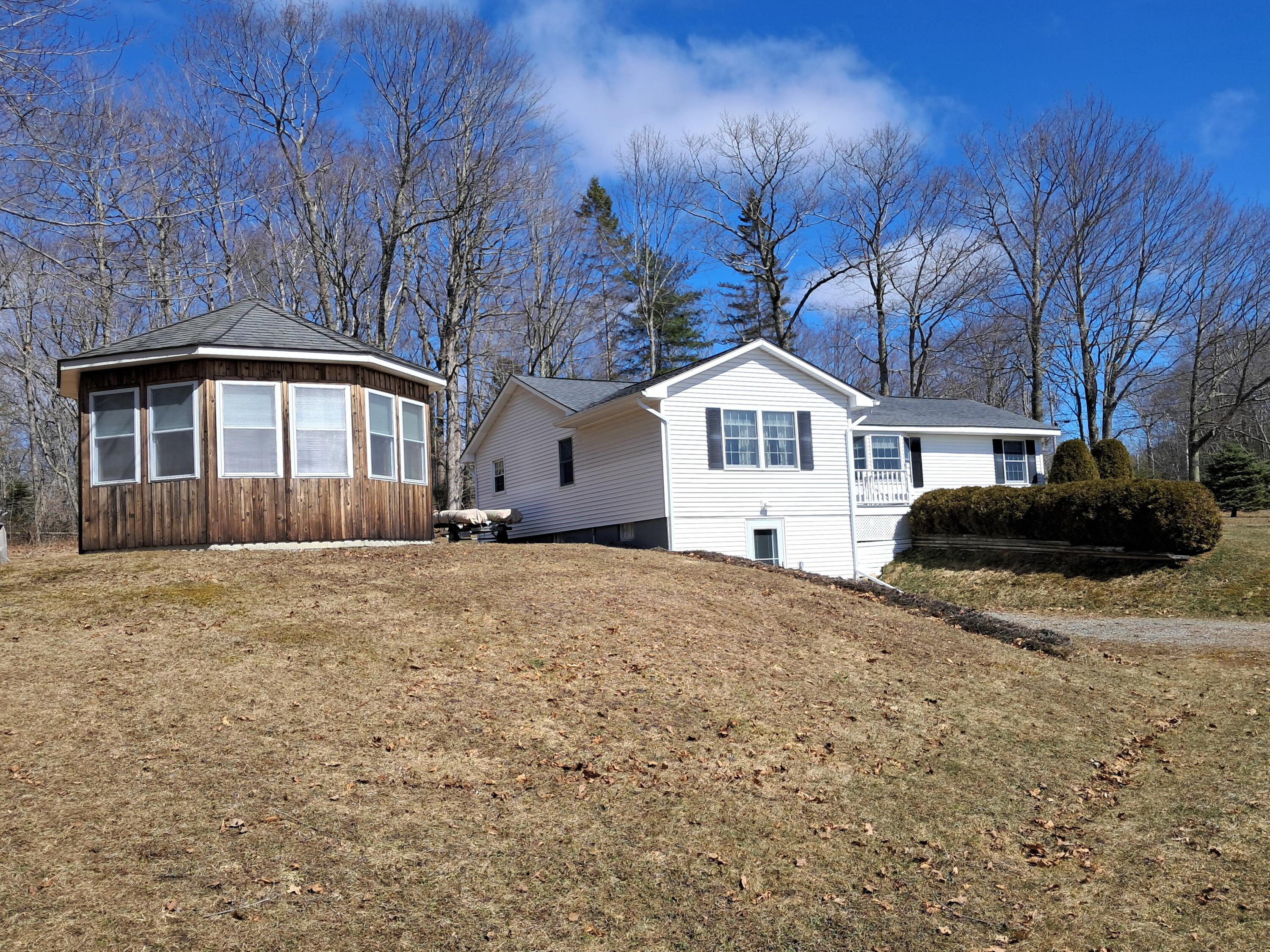 22 Mountainview Drive Winterport ME 04496