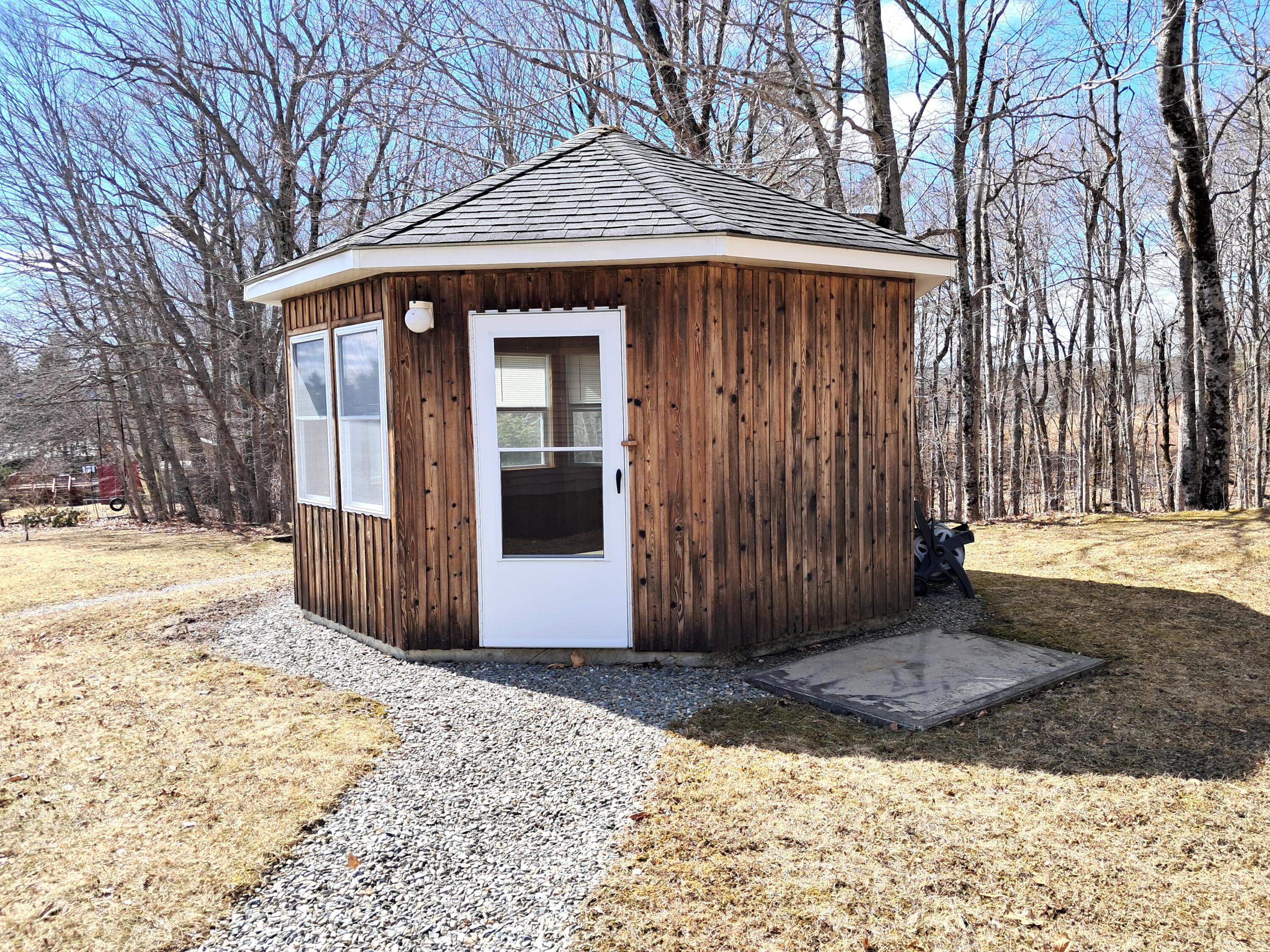 22 Mountainview Drive Winterport ME 04496