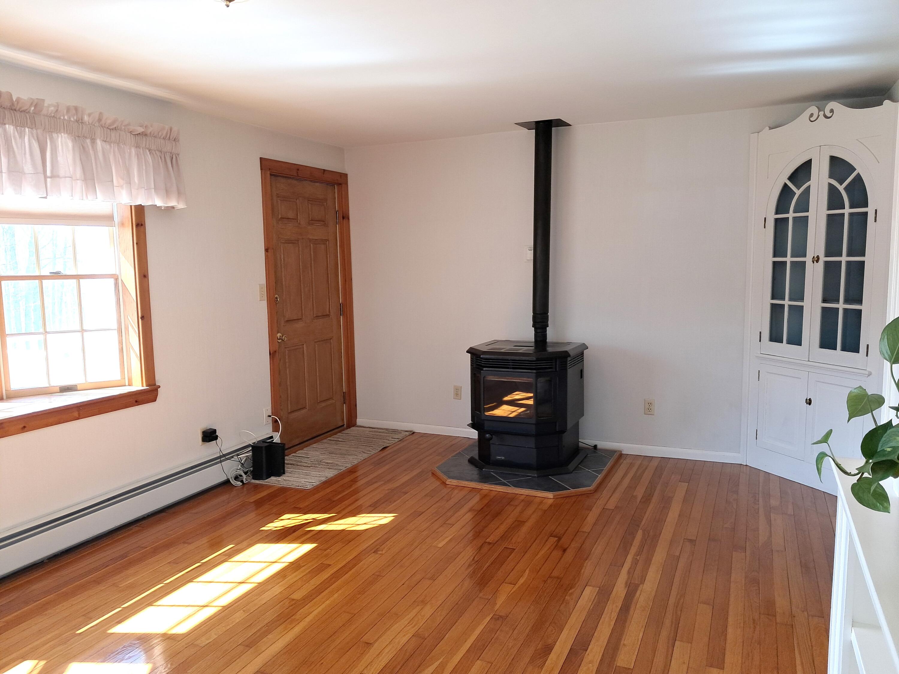 22 Mountainview Drive Winterport ME 04496