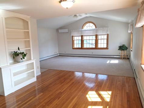 22 Mountainview Drive Winterport ME 04496