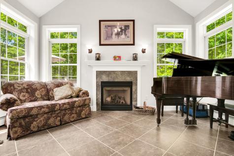 33 Bernice Avenue Sanford ME 04073