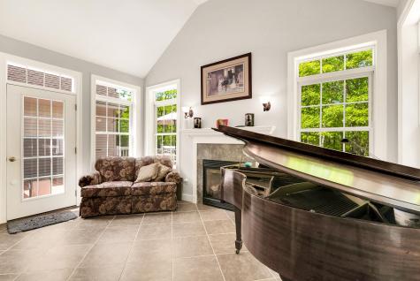 33 Bernice Avenue Sanford ME 04073