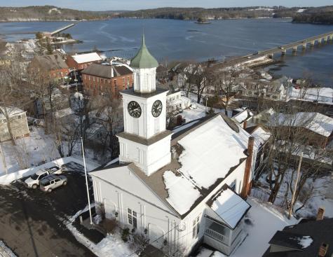 25 Fort Hill Street Wiscasset ME 04578