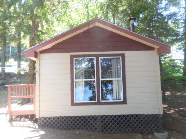 76 Ludden Lane Lincoln ME 04457