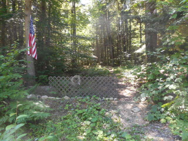 76 Ludden Lane Lincoln ME 04457