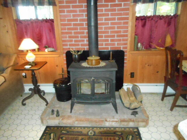 76 Ludden Lane Lincoln ME 04457