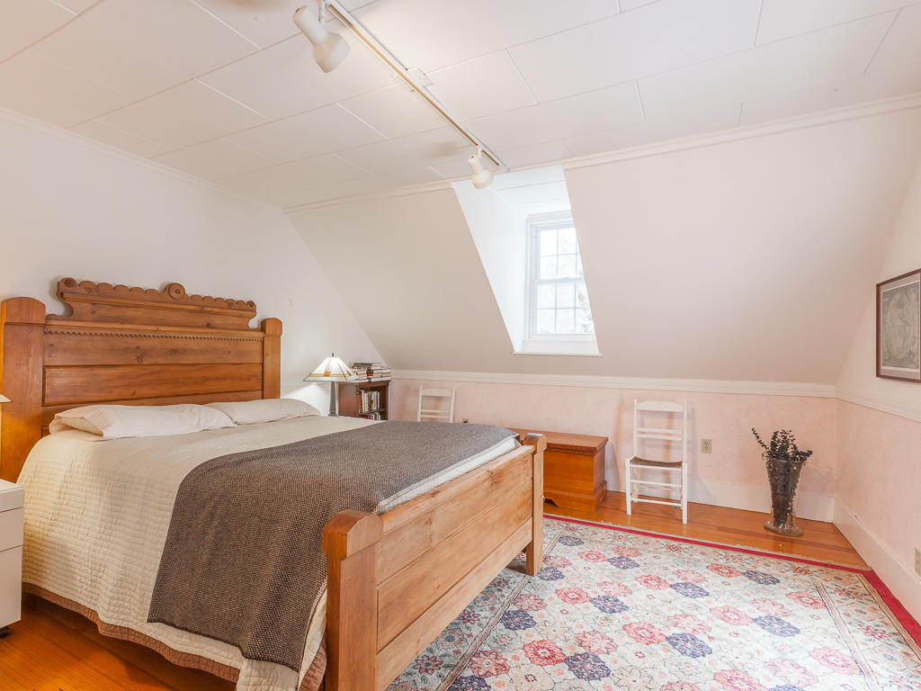 88-90 Old Pool Road Biddeford ME 04005