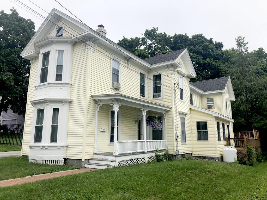 59 Highland Avenue Bangor ME 04401