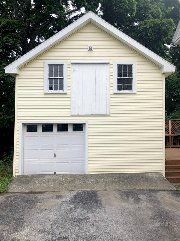 59 Highland Avenue Bangor ME 04401