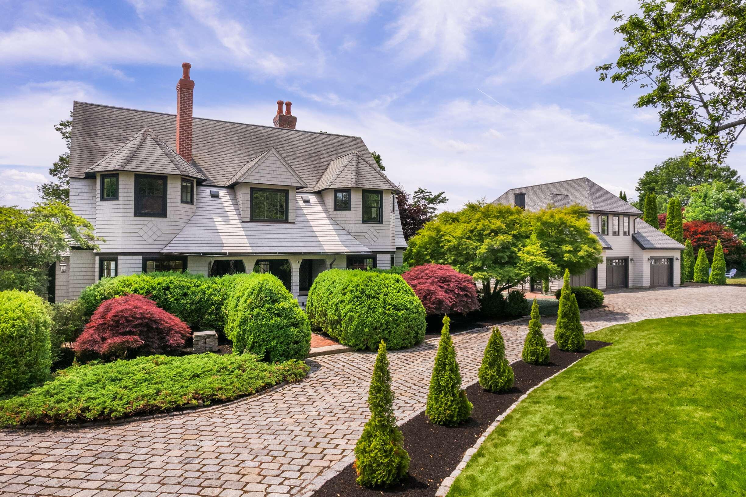 425 York Street York ME 03909