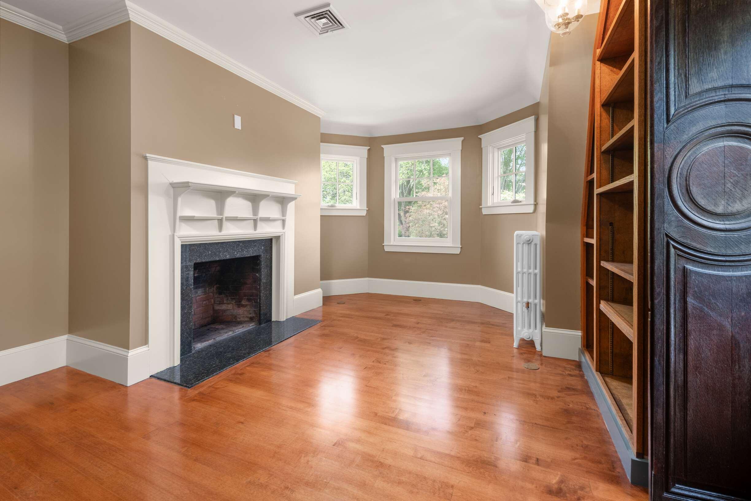 425 York Street York ME 03909