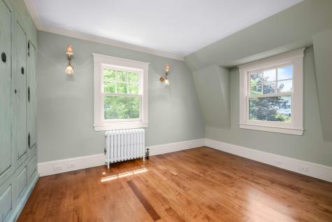 425 York Street York ME 03909