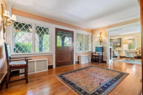 425 York Street York ME 03909