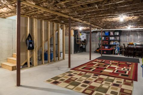 33 Eastfield Drive Gray ME 04039