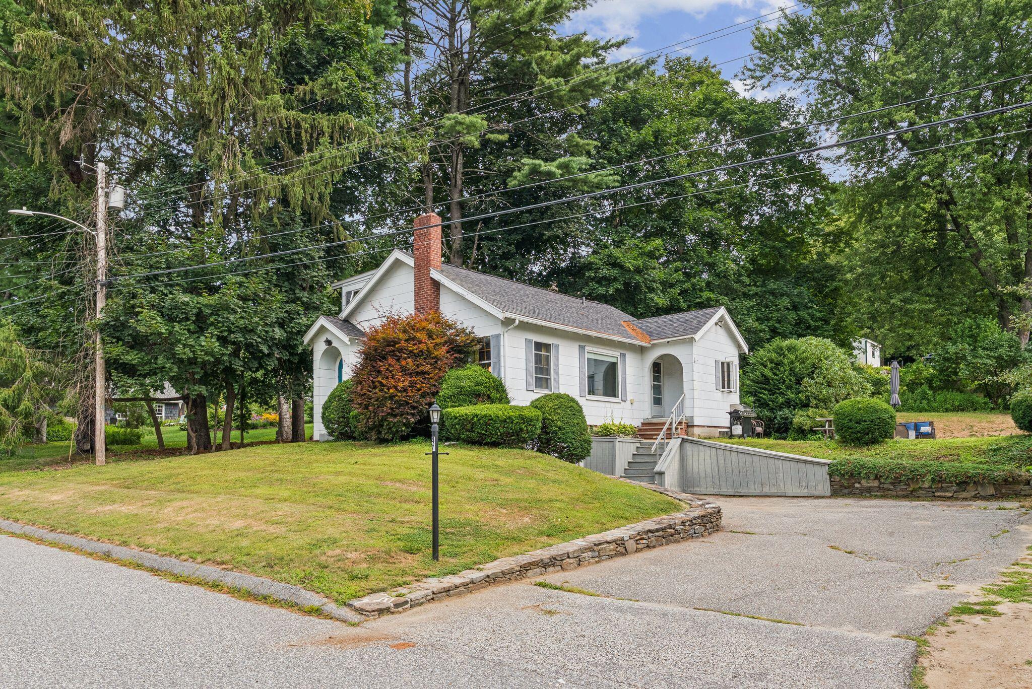 47 Cleveland Avenue Auburn ME 04210