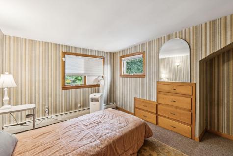 47 Cleveland Avenue Auburn ME 04210
