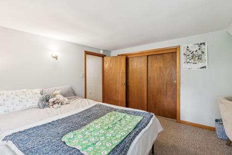 47 Cleveland Avenue Auburn ME 04210