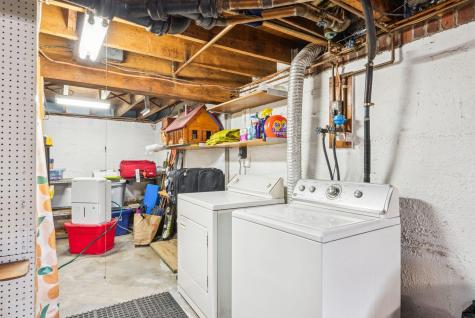 47 Cleveland Avenue Auburn ME 04210