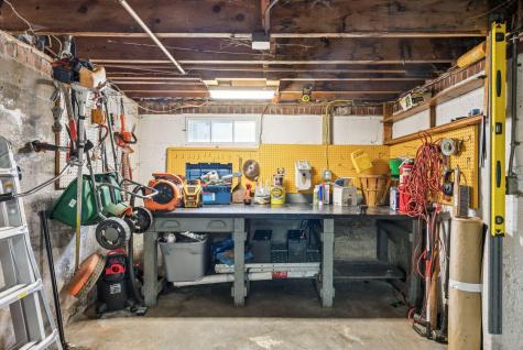 47 Cleveland Avenue Auburn ME 04210
