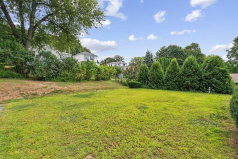 47 Cleveland Avenue Auburn ME 04210