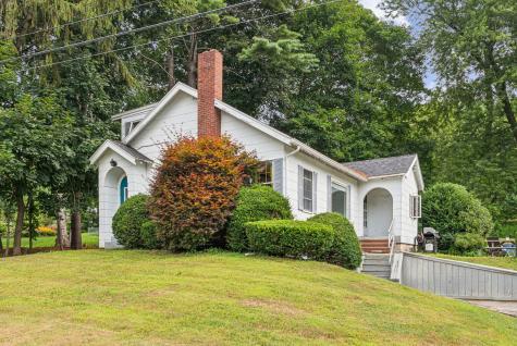 47 Cleveland Avenue Auburn ME 04210