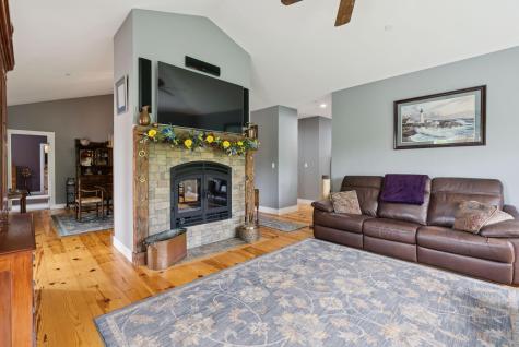 7 Sugar Way Gorham ME 04038