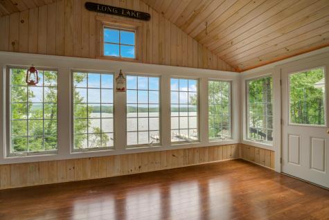 129 Bove Road Naples ME 04055