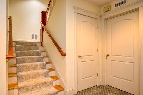 129 Bove Road Naples ME 04055