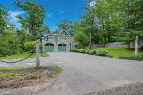 129 Bove Road Naples ME 04055