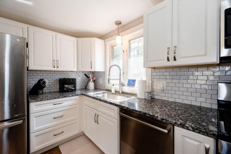 171 Adams Circle Farmington ME 04938