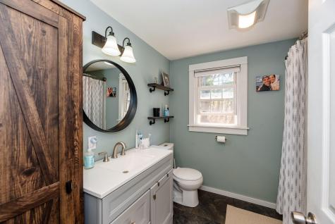 171 Adams Circle Farmington ME 04938