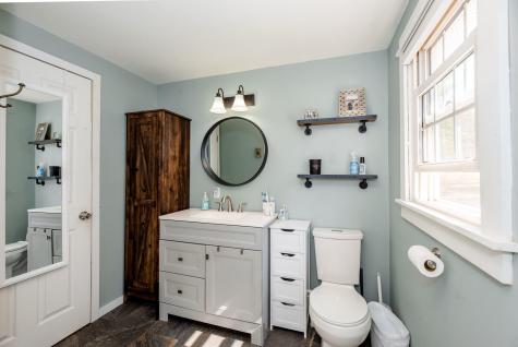 171 Adams Circle Farmington ME 04938