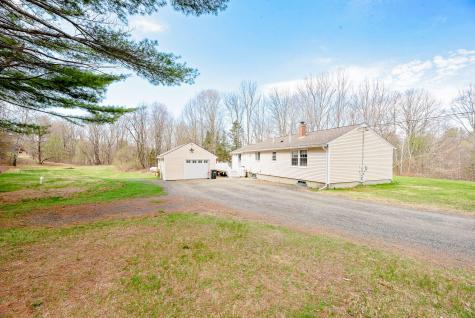 171 Adams Circle Farmington ME 04938