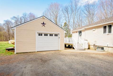 171 Adams Circle Farmington ME 04938