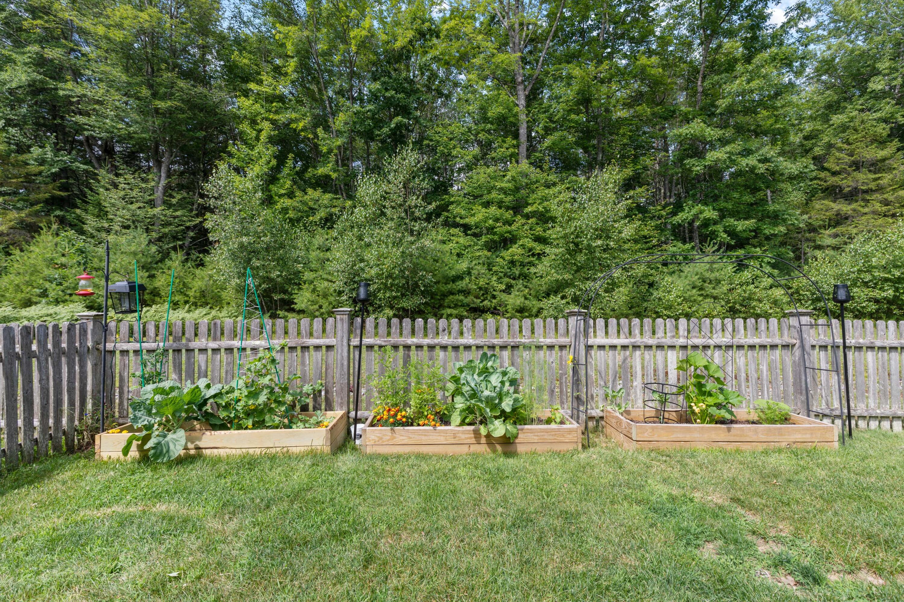 16 Lupine Circle Brunswick ME 04011