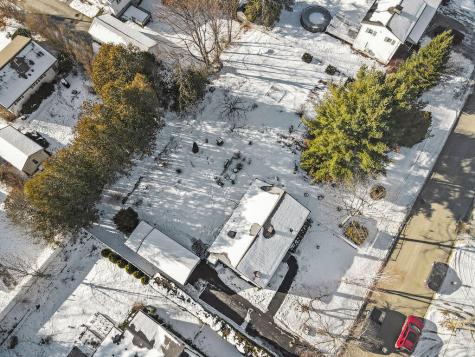 53 Park Avenue E Brewer ME 04412