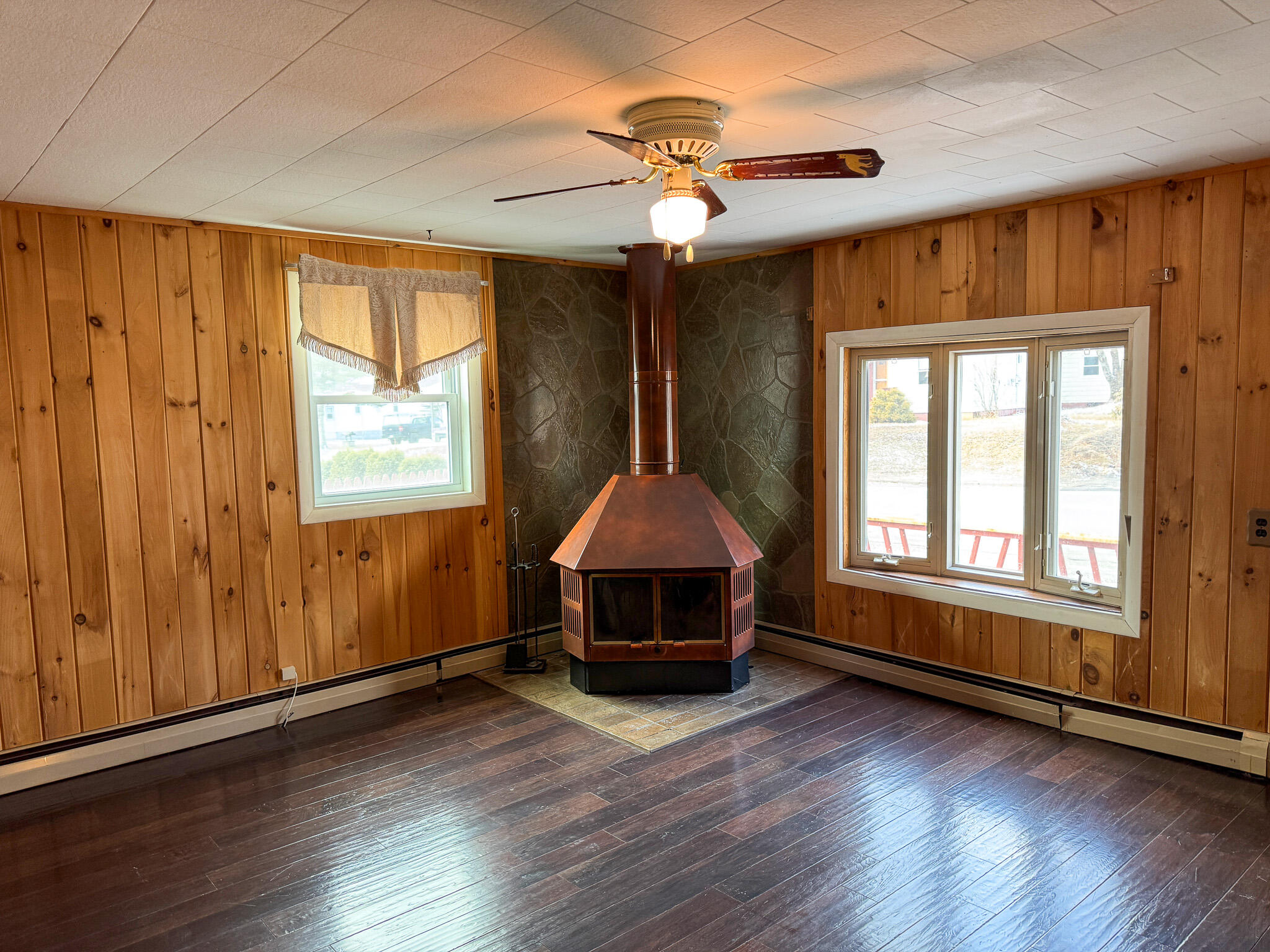 255 Bates Street Millinocket ME 04462