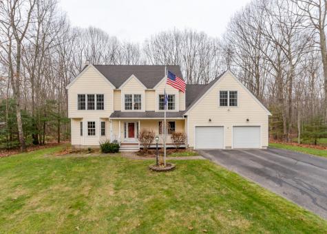 32 Stonington Place Kennebunk ME 04043