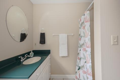 149 Western Avenue Kennebunk ME 04043