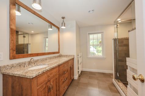149 Western Avenue Kennebunk ME 04043
