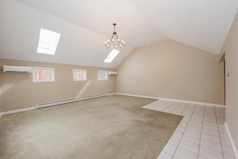 149 Western Avenue Kennebunk ME 04043