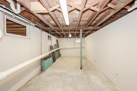 149 Western Avenue Kennebunk ME 04043