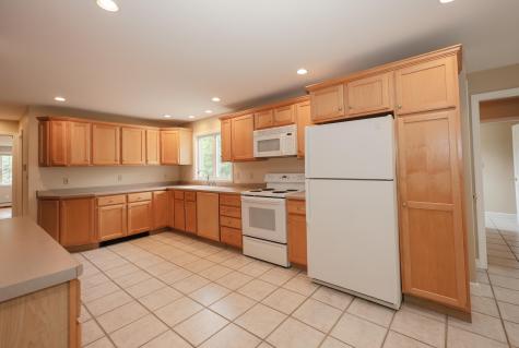 149 Western Avenue Kennebunk ME 04043