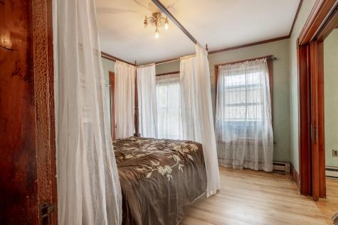 18 Hudson Street Bangor ME 04401