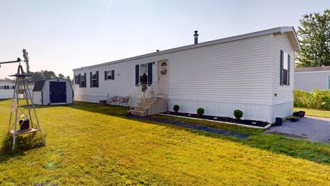 94 Heather Drive Lewiston ME 04240