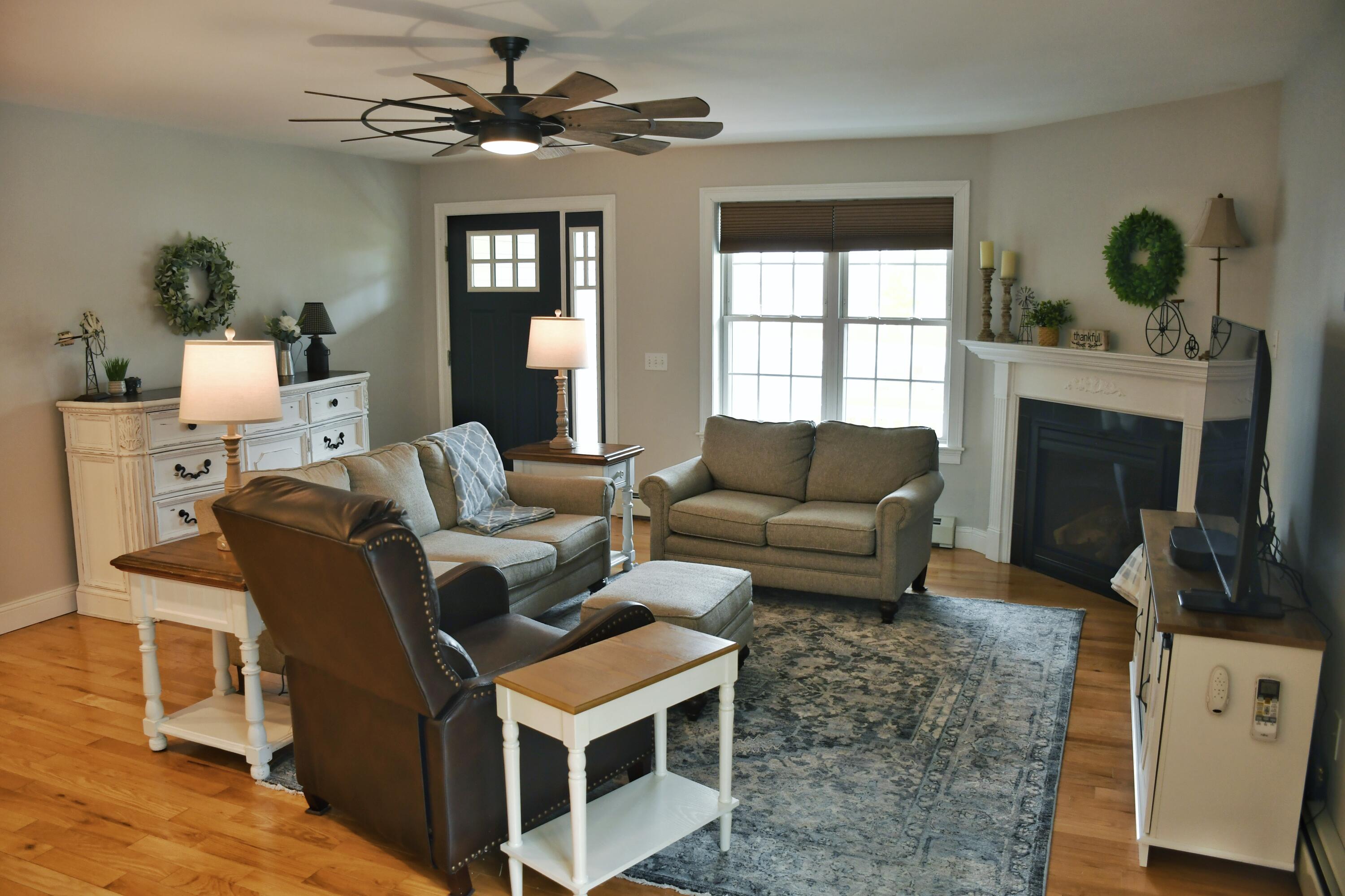 11 Jenni Lane Standish ME 04085