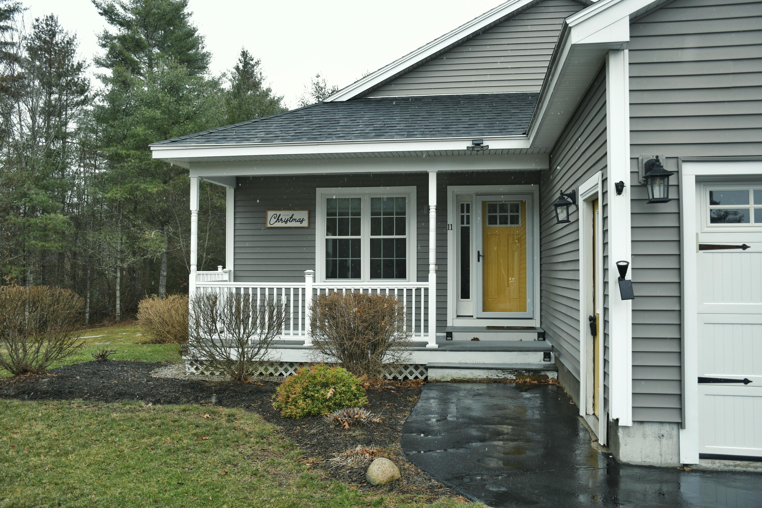 11 Jenni Lane Standish ME 04085