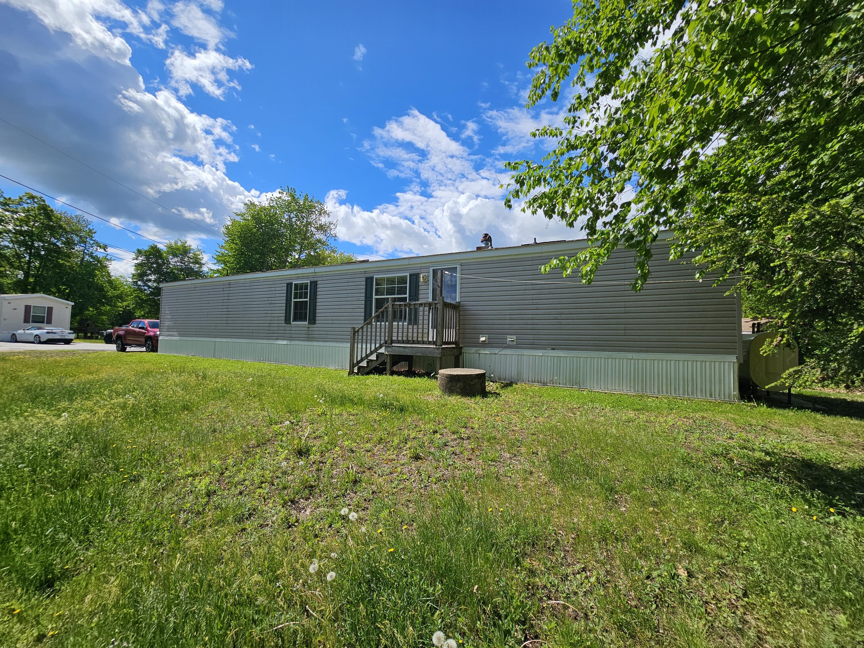 16 Leo Street Sanford ME 04073